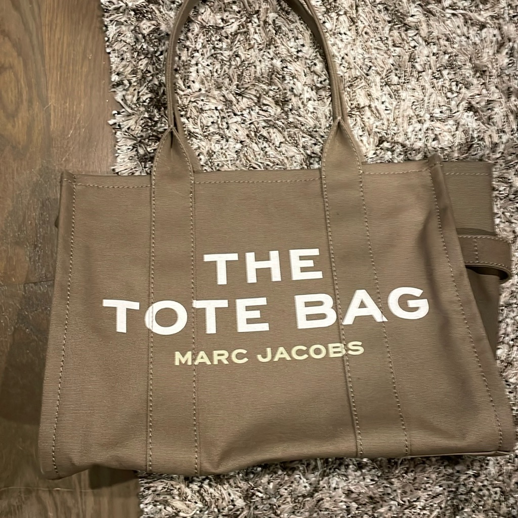 Brand New The Tote Bag By Marc Jacobs